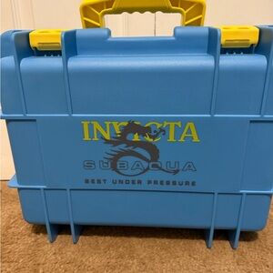 Invicta Blue Storage Case Subaqua